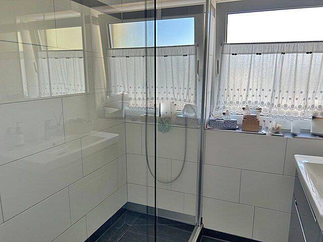 Etagenwohnung Pforzheim Sonnenberg - 4 Zimmer, 100 m&sup2;, 1.000&euro; | Angebot:26616724