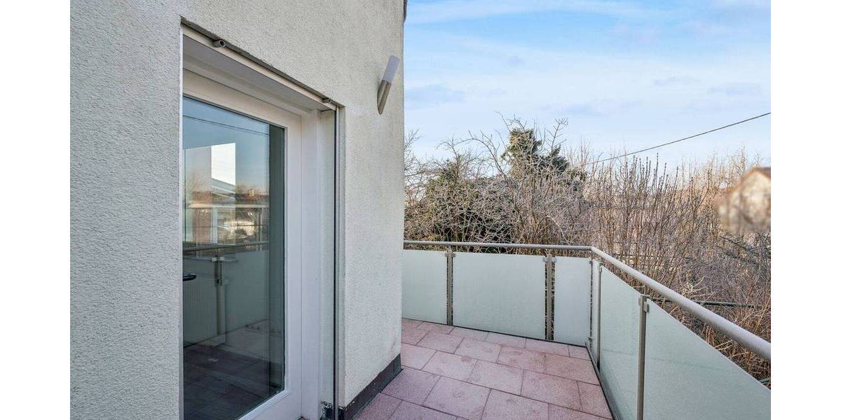 Mehrfamilienhaus, Wohnhaus Sersheim - 4 Zimmer, 100 m&sup2;, 319.000&euro; | Angebot:26863334
