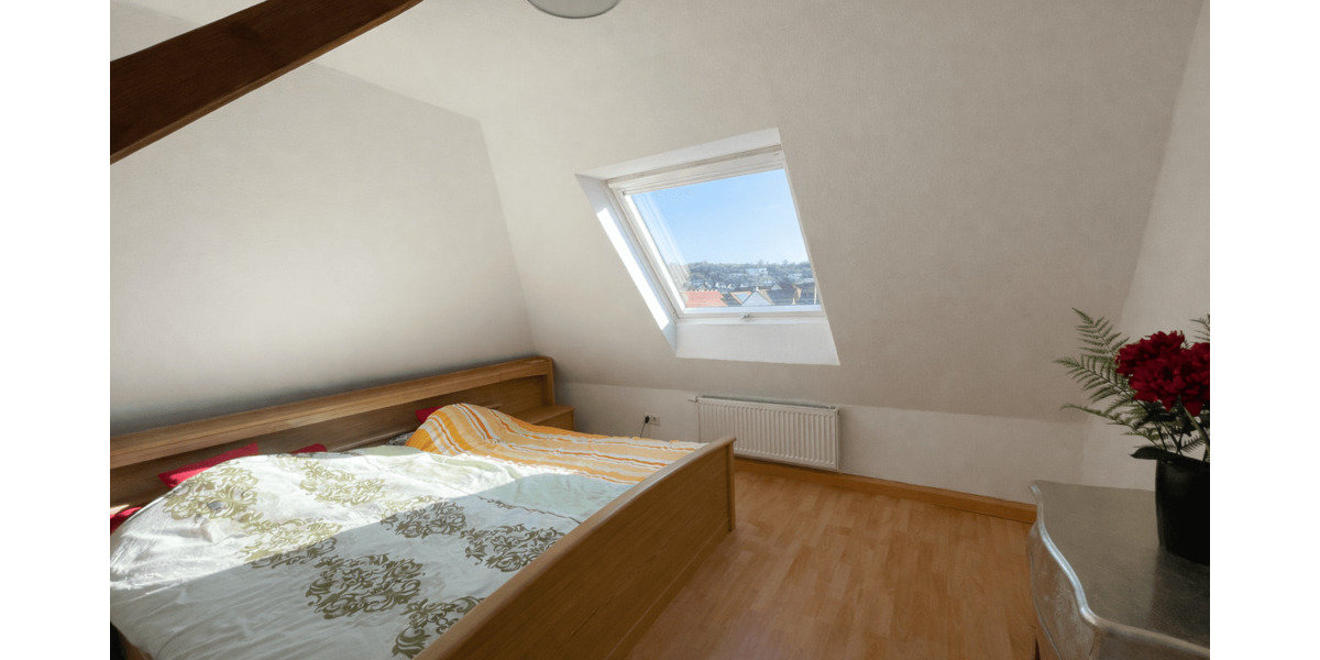 Mehrfamilienhaus, Wohnhaus Keltern- Ellmendingen Ellmendingen - 9 Zimmer, 260 m&sup2;, 549.000&euro; | Angebot:26545331