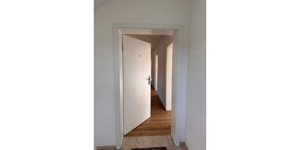 Etagenwohnung Markgröningen Unterriexingen - 4 Zimmer, 102 m&sup2;, 1.400&euro; | Angebot:25751199