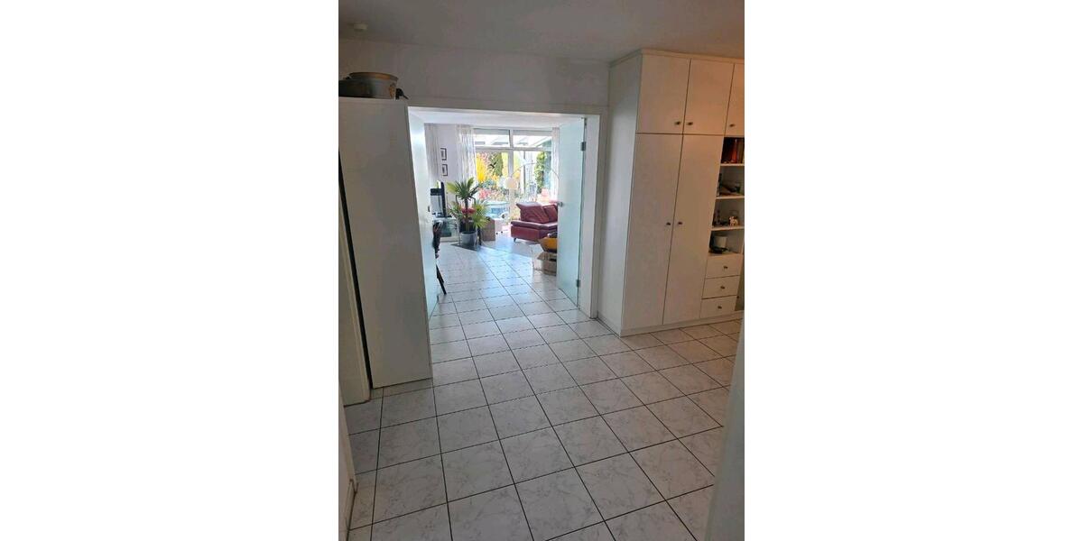 Erdgeschoßwohnung Eberdingen - 3 Zimmer, 133 m&sup2;, 398.000&euro; | Angebot:26041216
