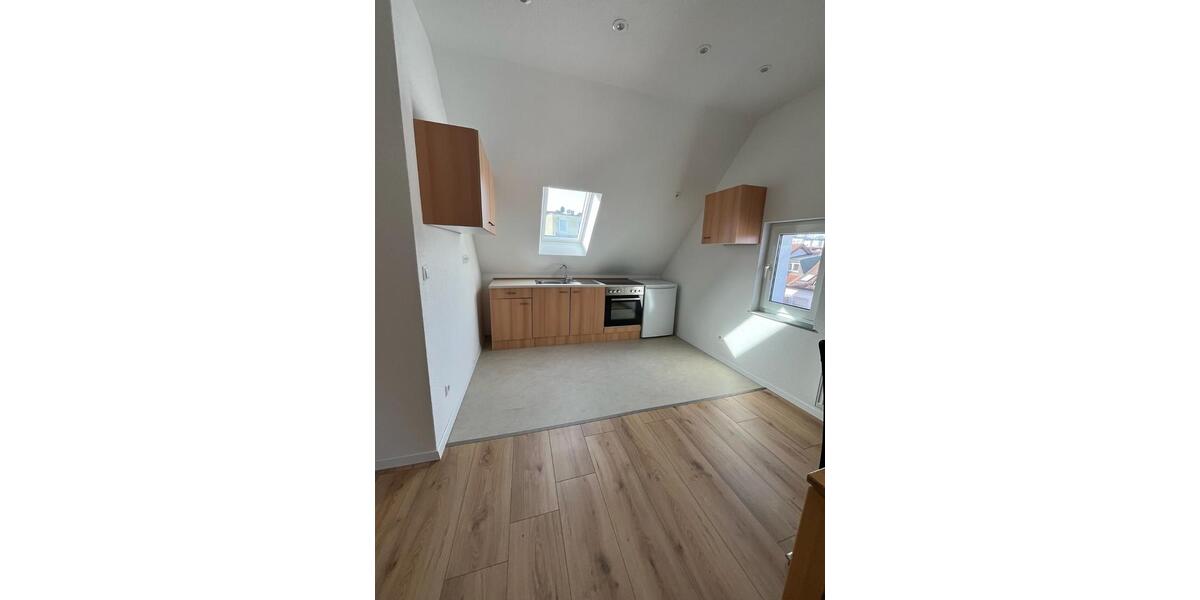 Dachgeschoßwohnung Magstadt - 1 Zimmer, 40 m&sup2;, 600&euro; | Angebot:26654947