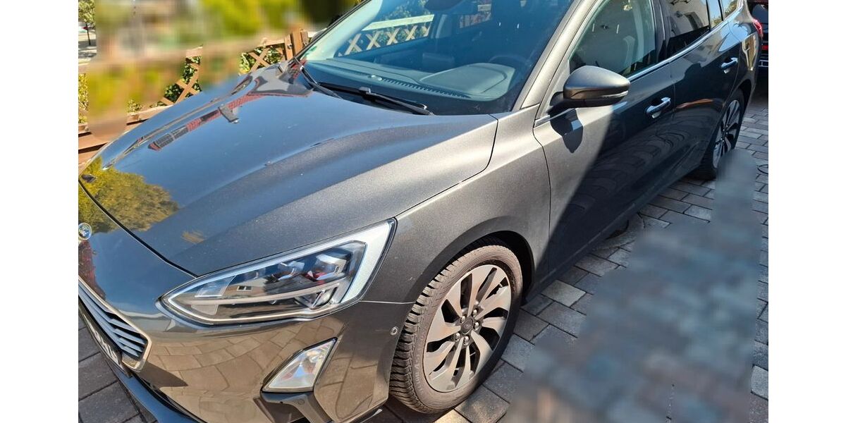 Ford Focus 113.000 km 8.100 &euro; Vaihingen 71665