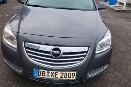 Opel Insignia 272.000 km 2.600 &euro; Weil der Stadt 71263