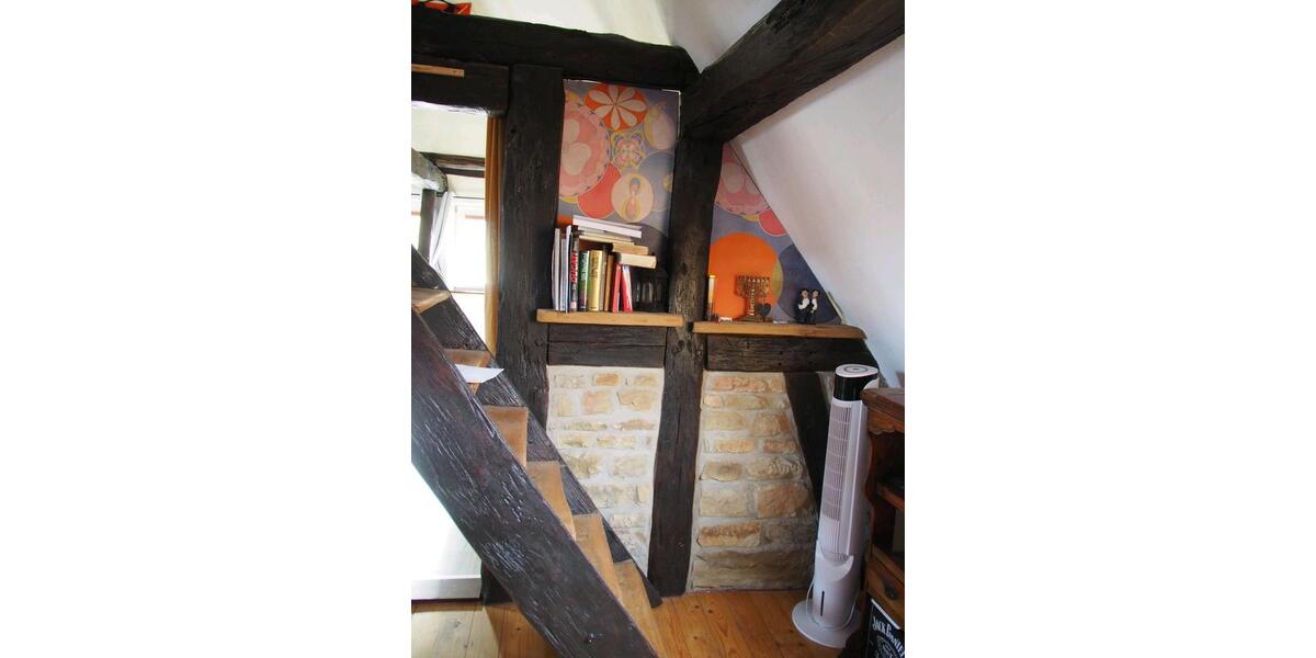 Einfamilienhaus Oberderdingen - 9 Zimmer, 125 m&sup2;, 335.000&euro; | Angebot:25142460