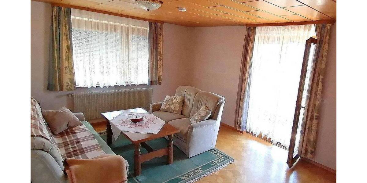 Mehrfamilienhaus, Wohnhaus Markgröningen - 8 Zimmer, 170 m&sup2;, 630.000&euro; | Angebot:26443444