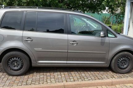 VW Touran 191.000 km 5.200 &euro; Karlsruhe 76187