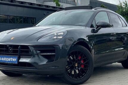 Porsche Macan 104.800 km 53.600 € Sindelfingen 71065