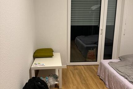 WG Zimmer daxlanden Neubau 300 Euro 1 zimmer