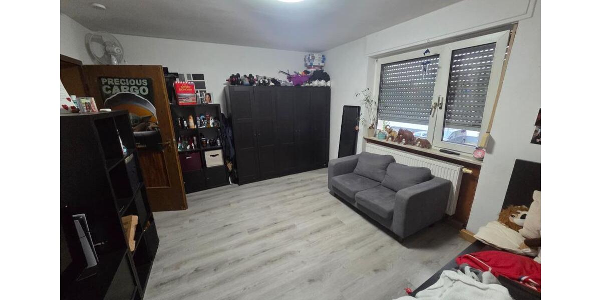 Etagenwohnung Pfinztal - 3 Zimmer, 80 m&sup2;, 800&euro; | Angebot:26156738