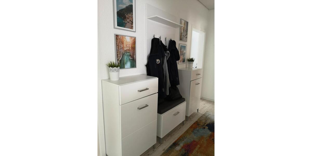 Erdgeschoßwohnung Renningen - 4 Zimmer, 98 m&sup2;, 485.000&euro; | Angebot:27092118