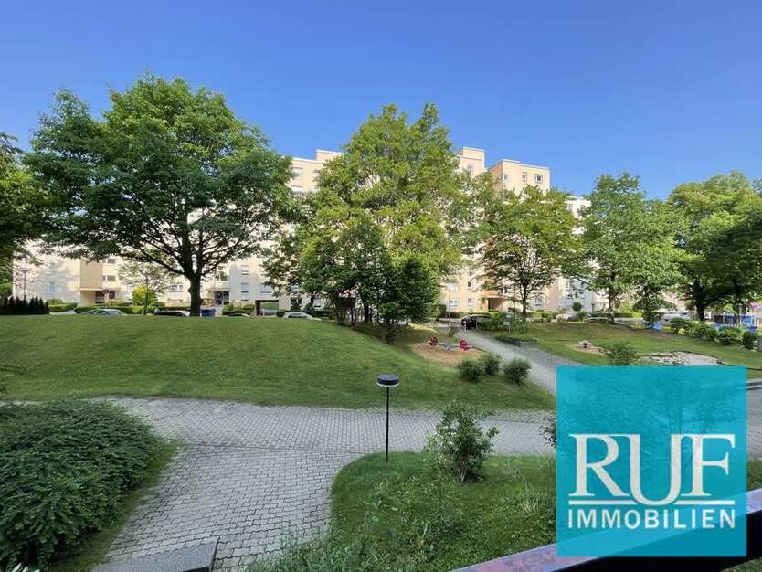 Wohnung zum Kaufen in Pforzheim 250.000 € 88 m²