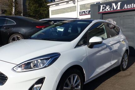 Ford Fiesta 51.500 km 11.980 € Magstadt 71106