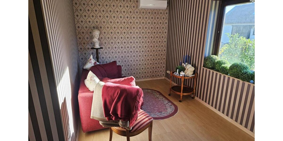 Terrassenwohnung Straubenhardt - 4 Zimmer, 105 m&sup2;, 485.000&euro; | Angebot:25044568