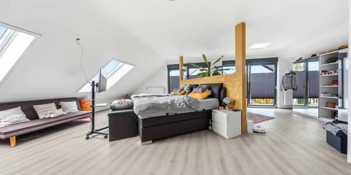 Doppelhaushälfte Stutensee Blankenloch - 8 Zimmer, 273 m&sup2;, 755.000&euro; | Angebot:26453482