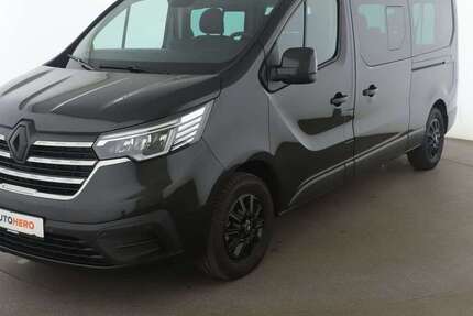 Renault Trafic 29.972 km 34.900 € Stuttgart 70195
