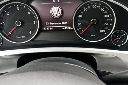 VW Touareg 157.000 km 20.000 € Stuttgart 70499