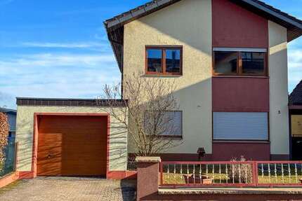 Haus Pforzheim Büchenbronn - 4 Zimmer, 132 m&sup2;, 395.000&euro; | Angebot:25299530