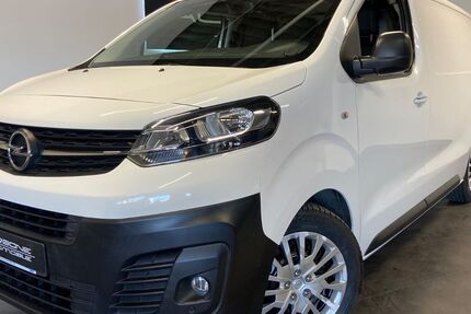 Opel Vivaro 124.937 km 12.290 &euro; Bretten 75015