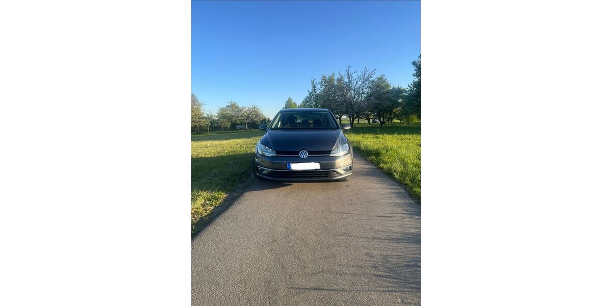 VW Golf 115.000 km 11.199 &euro; Magstadt 71106