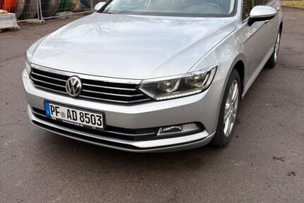 VW Passat Variant 180.000 km 11.900 &euro; Ötisheim 75443