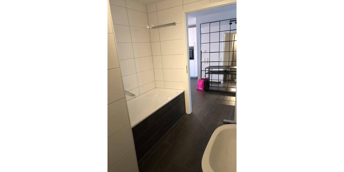 Etagenwohnung Sindelfingen Mitte - 3 Zimmer, 89 m&sup2;, 1.410&euro; | Angebot:26919272