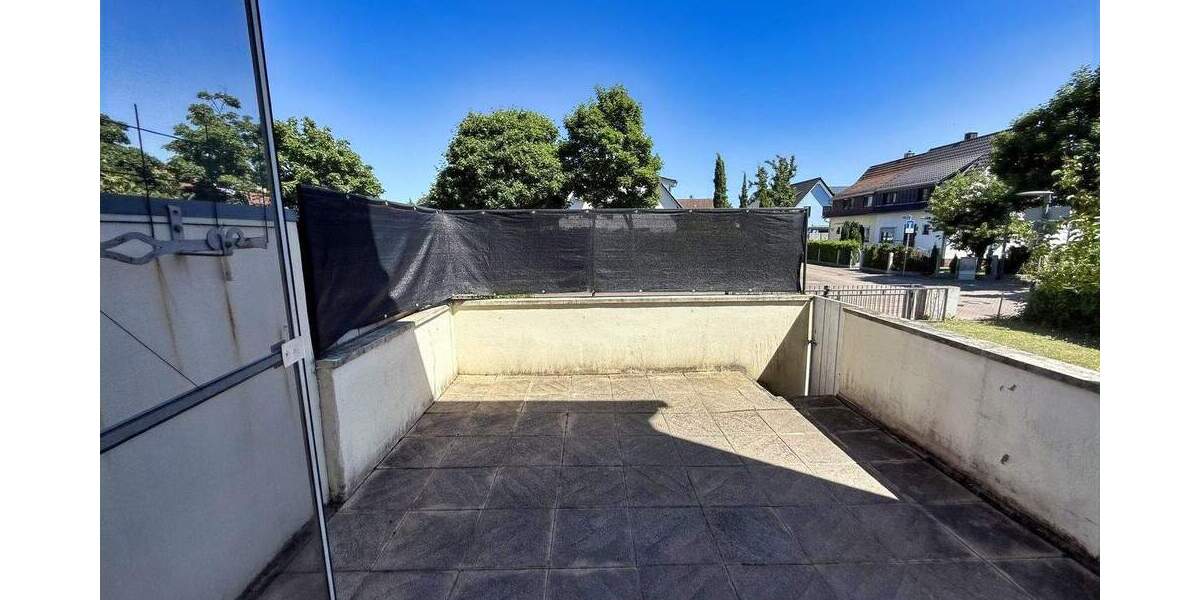 Reihenendhaus Ettlingen - 4 Zimmer, 110 m&sup2;, 300.000&euro; | Angebot:25686044