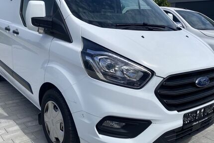 Ford Transit Custom 211.000 km 12.900 &euro; Calw 75365