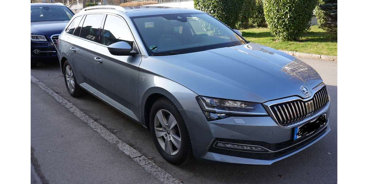 Skoda Superb 98.000 km 29.000 &euro; Sindelfingen, Stadt 71069