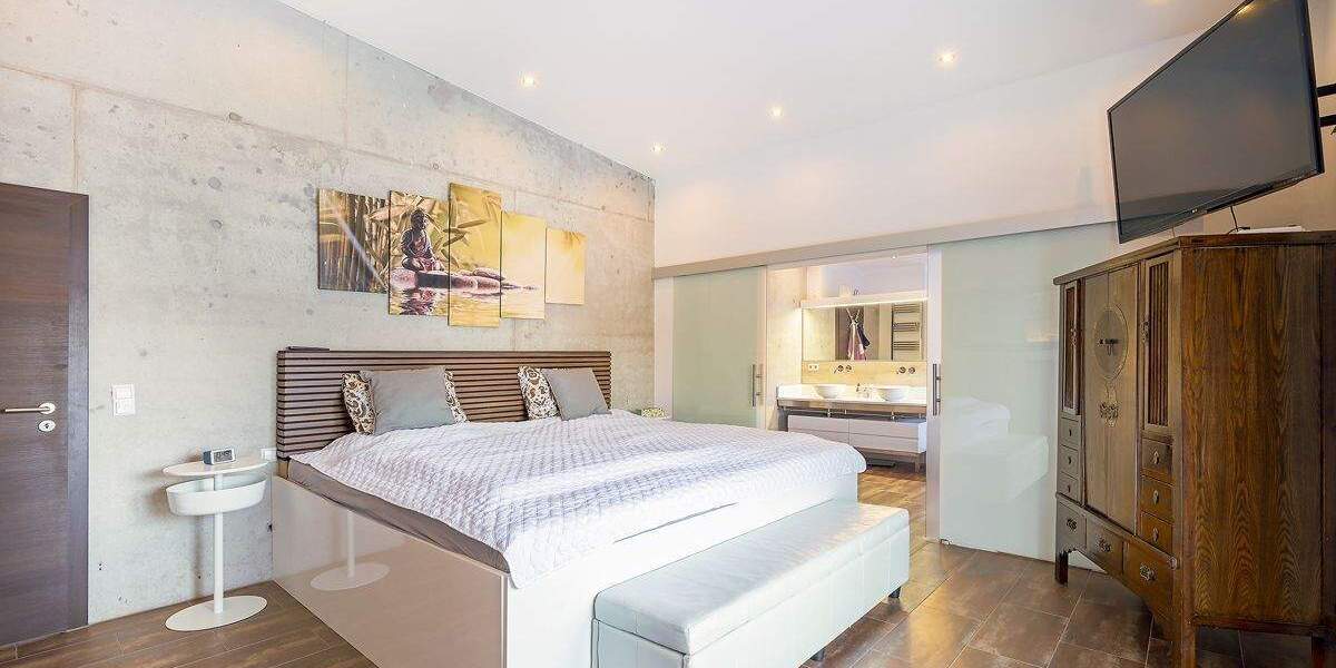 Einfamilienhaus Waldbronn / Busenbach Busenbach - 7 Zimmer, 226 m&sup2;, 989.000&euro; | Angebot:25815001