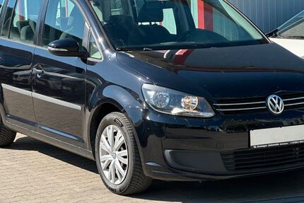 VW Touran 319.000 km 4.295 &euro; Bruchsal-Helmsheim 76646