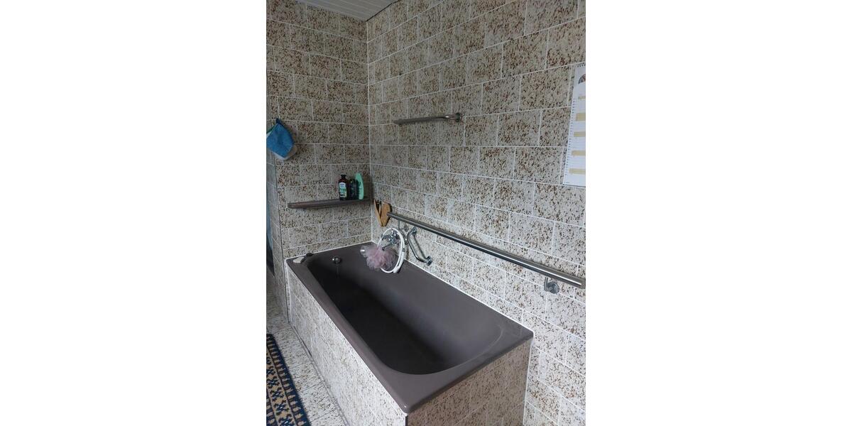 Einfamilienhaus Loffenau - 12 Zimmer, 187 m&sup2;, 333.000&euro; | Angebot:26794444