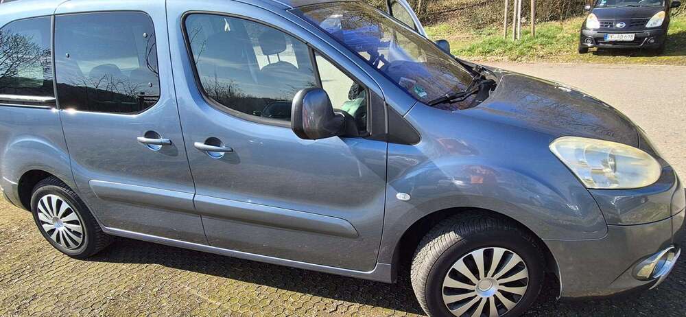 Peugeot Partner 149.000 km 4.850 &euro; Grafenau 71120