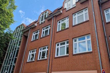 MB 16.08.25, MM an CS 30.07.25, Modern wohnen in Sudenburg - Südbalkon inklusive!