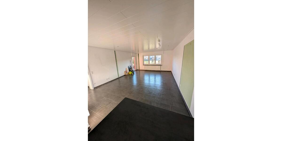 Erdgeschoßwohnung Remchingen - 4 Zimmer, 106 m&sup2;, 1.200&euro; | Angebot:25311199