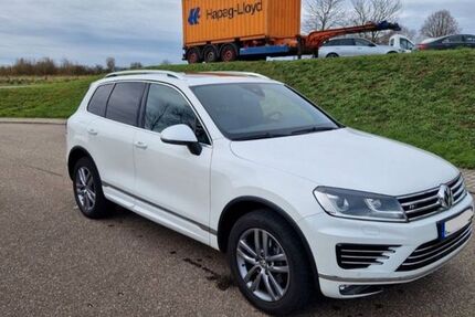 VW Touareg 158.800 km 22.999 € Güglingen 74363