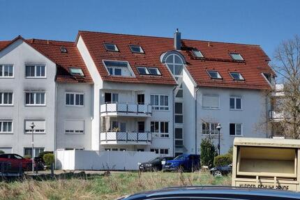 Verkaufe 3,5 Zimmer-Wohnung in Sachsenheim mit Loggia