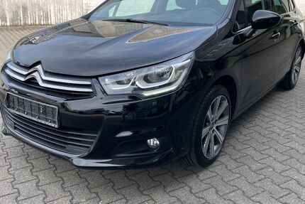 Citroen C4 89.000 km 5.950 &euro; Gerlingen 70839