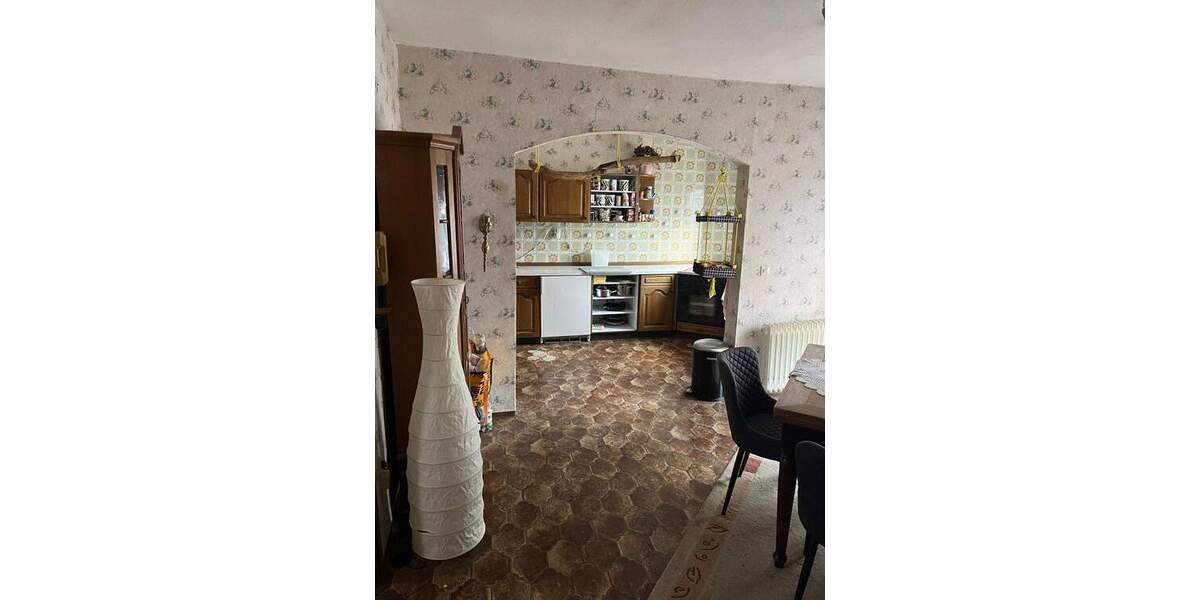 Reihenmittelhaus Karlsruhe Hagsfeld - 6 Zimmer, 111 m&sup2;, 320.000&euro; | Angebot:24791679