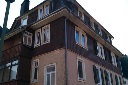 Haus Bad Wildbad - 8 Zimmer, 240 m&sup2;, 350.000&euro; | Angebot:26210693