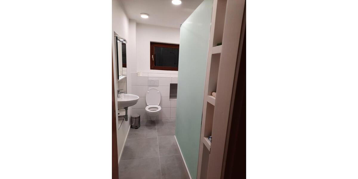 Etagenwohnung Karlsruhe Innenstadt-Ost - 3 Zimmer, 93 m&sup2;, 1.234&euro; | Angebot:26701916