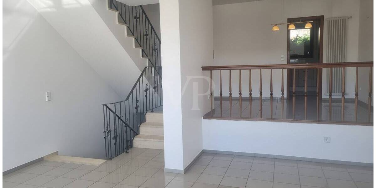 Reihenmittelhaus Pforzheim Oststadt - 4 Zimmer, 114 m&sup2;, 379.000&euro; | Angebot:26093711