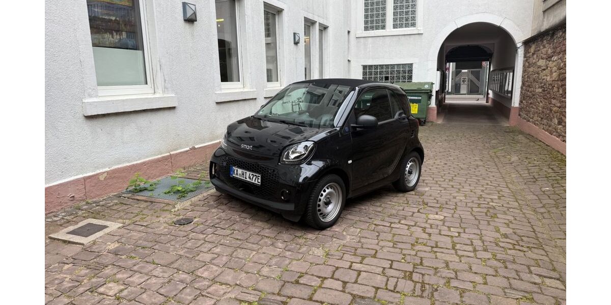 Smart ForTwo 10.000 km 8.500 &euro; Karlsruhe 76133