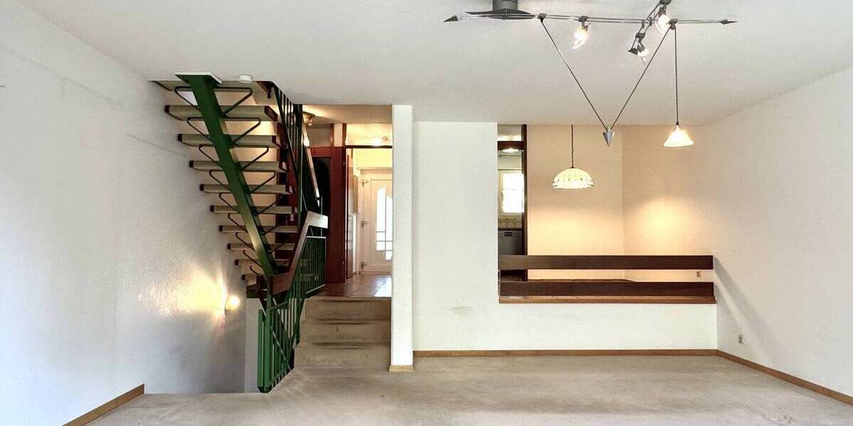 Reihenmittelhaus Sindelfingen Nord - 4 Zimmer, 100 m&sup2;, 499.000&euro; | Angebot:26411407