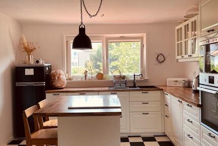 Wohnung Karlsbad - 3 Zimmer, 84 m&sup2;, 880&euro; | Angebot:27593099