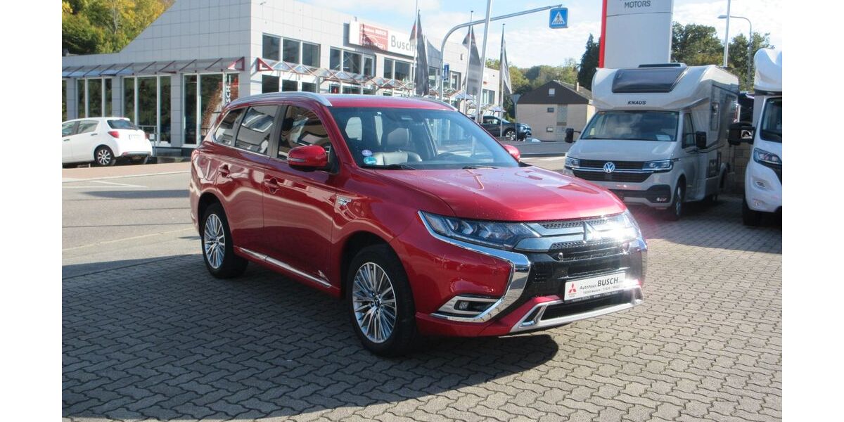 Mitsubishi Plug-in Hybrid Outlander 54.700 km 24.700 € Niefern 75223