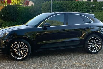 Porsche Macan 141.000 km 36.900 &euro; Ettlingen 76275