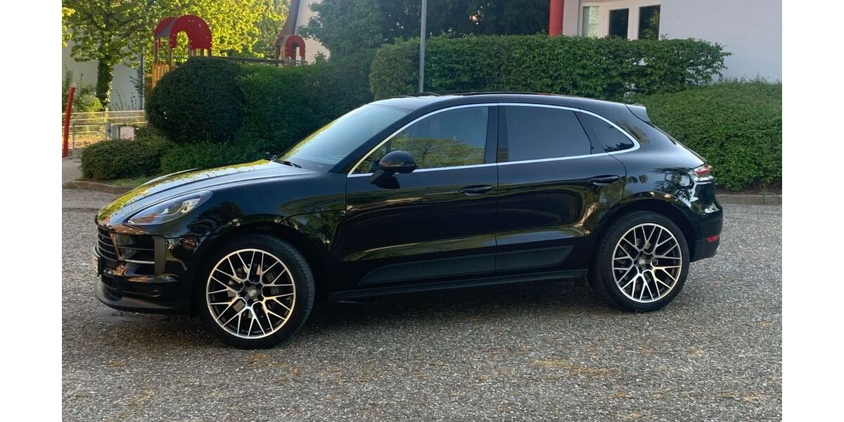 Porsche Macan 141.000 km 38.900 &euro; Ettlingen 76275