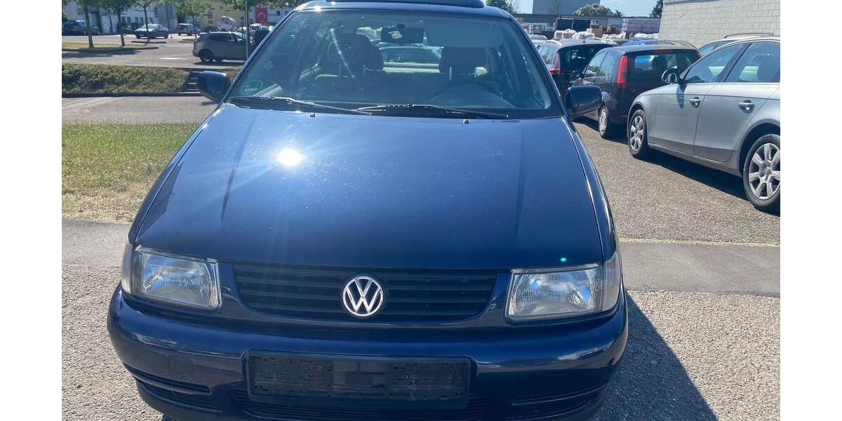 VW Polo 74.000 km 1.990 &euro; Ettlingen 76275