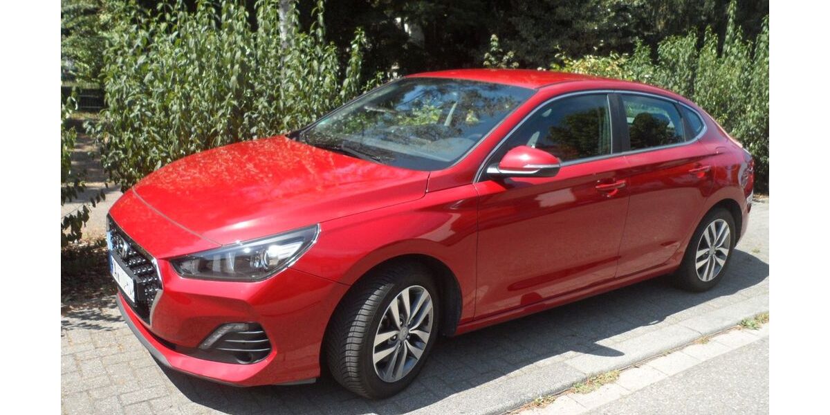 Hyundai i30 62.000 km 14.300 &euro; Weingarten 76356